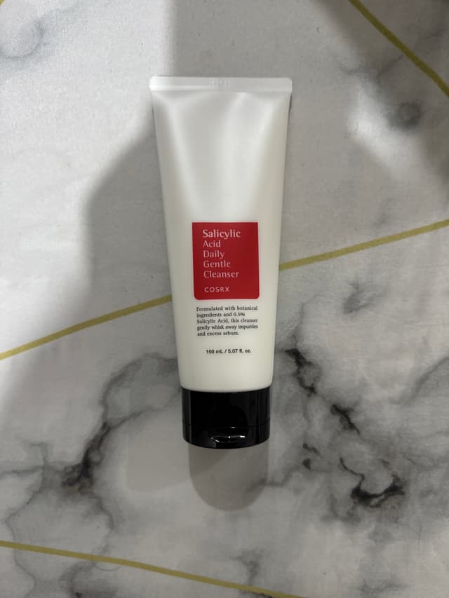 COSRX Salicylic Acid Daily Gentle Cleanser - AI says Real
