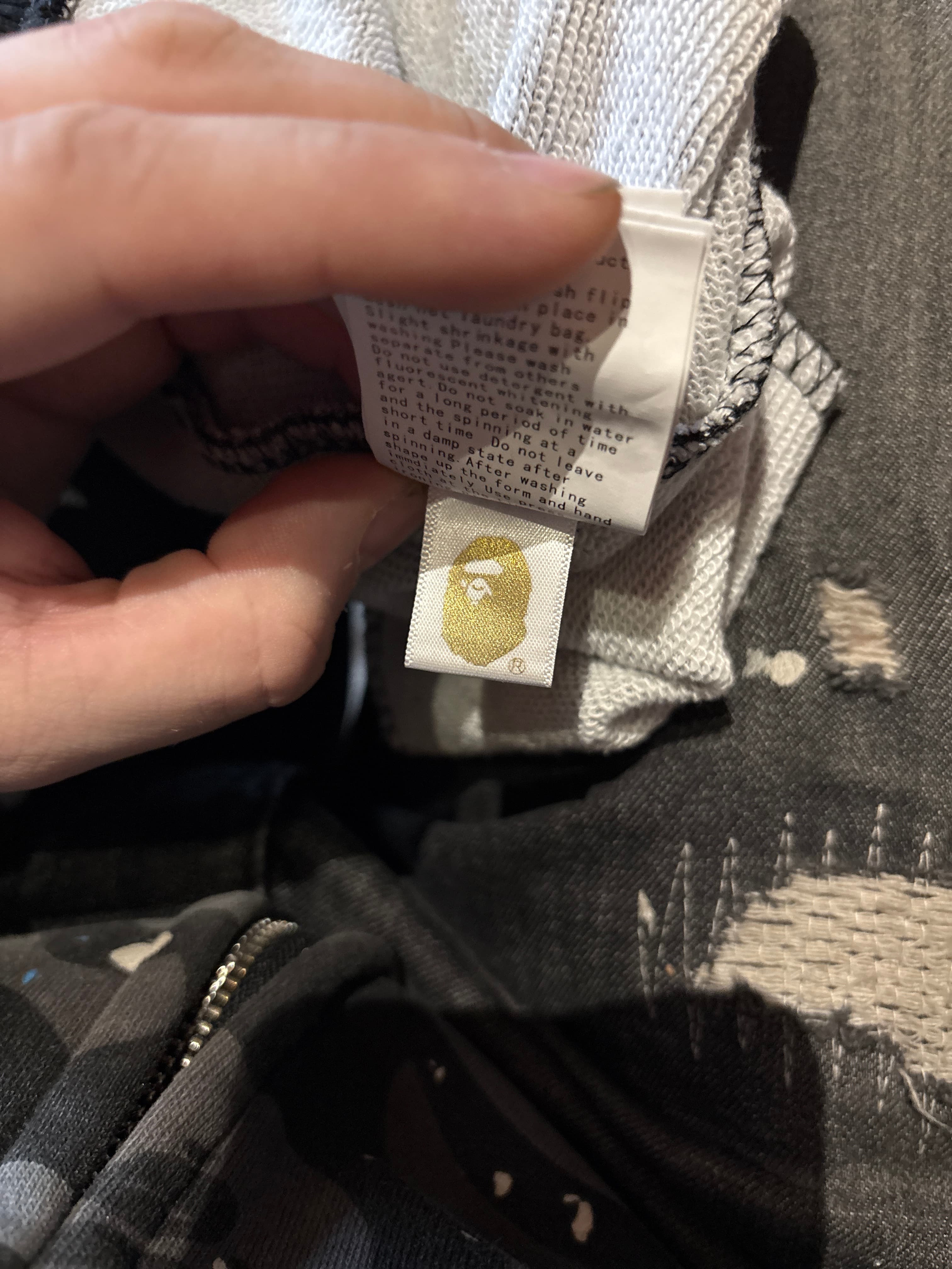 A Bathing Ape (BAPE) Hoodie/Sweatshirt - AI says Fake - Image 1