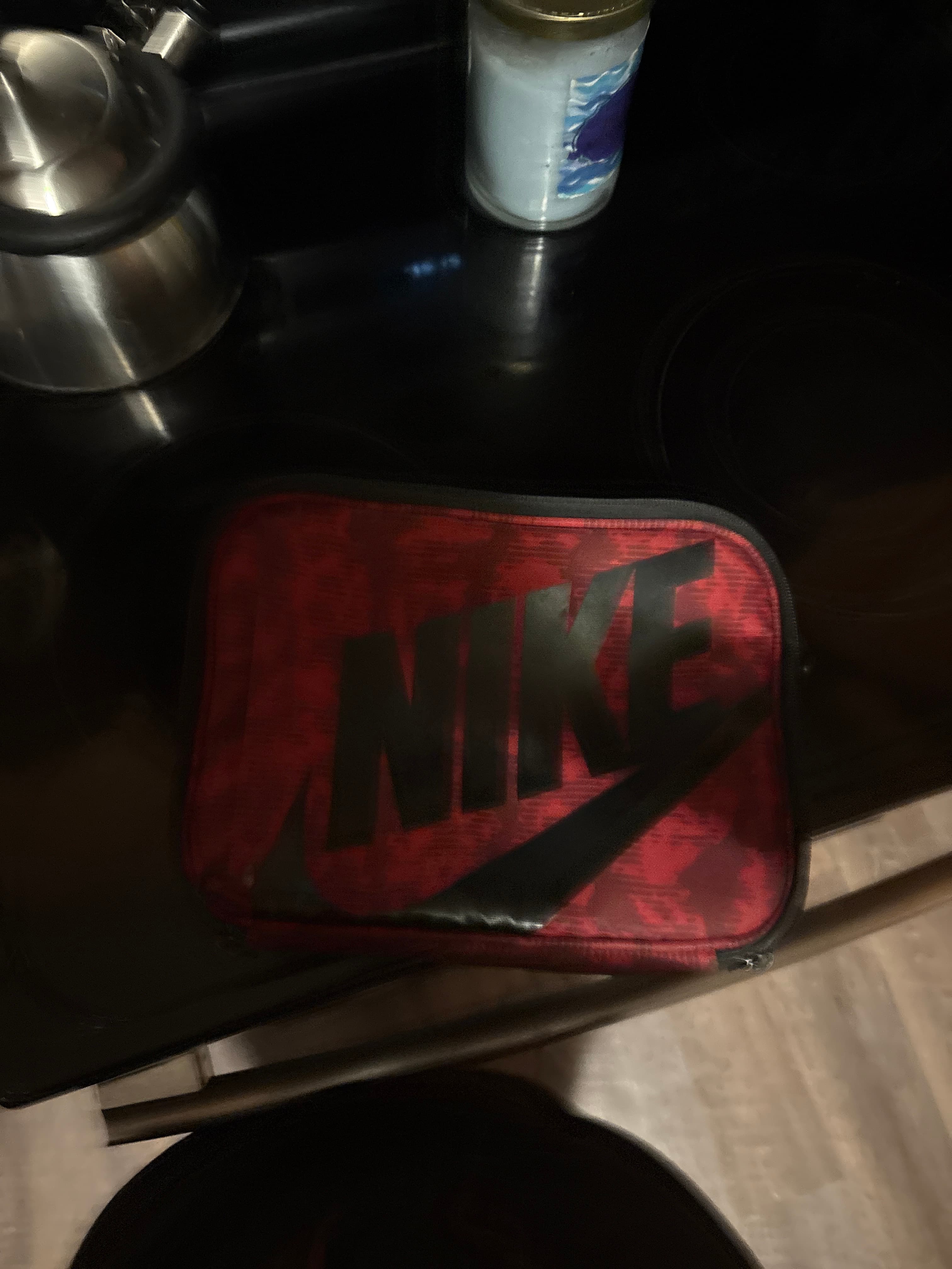 Nike branded lunch box/cooler bag - AI says Real - Image 1
