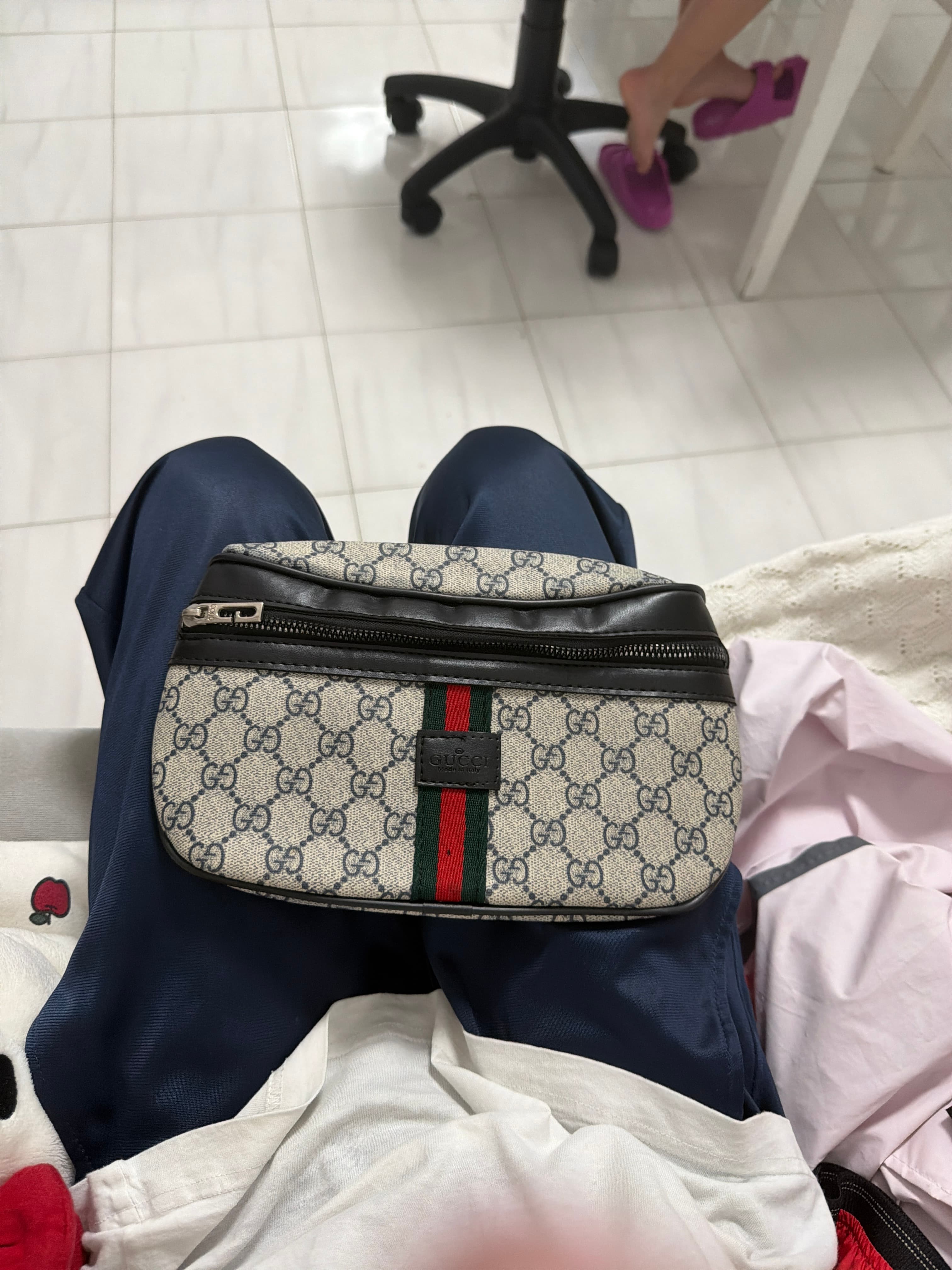 Gucci GG Supreme Belt Bag / Fanny Pack - AI says Fake - Image 1
