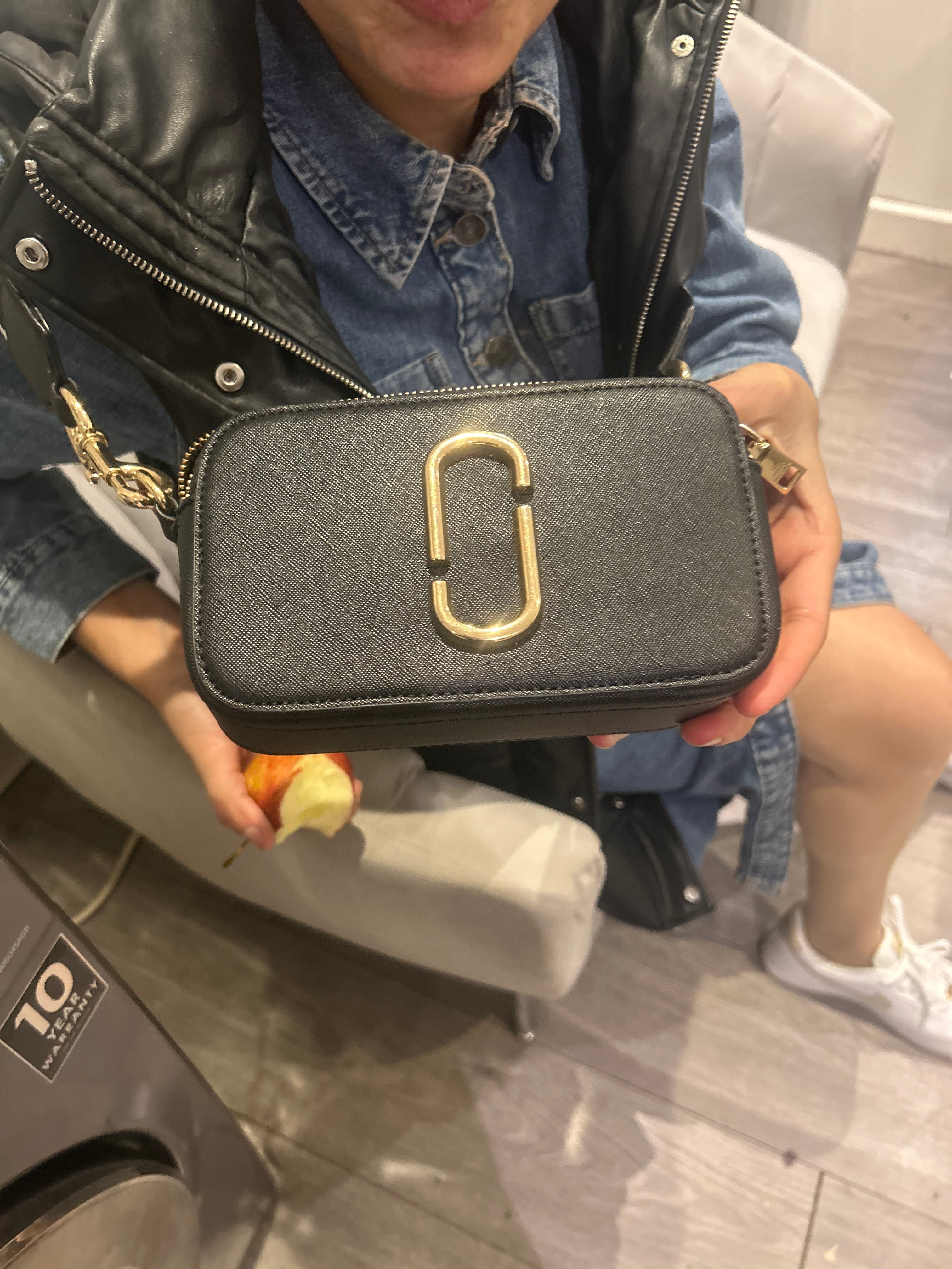 Marc Jacobs Snapshot Camera Bag - AI says Fake - Image 1