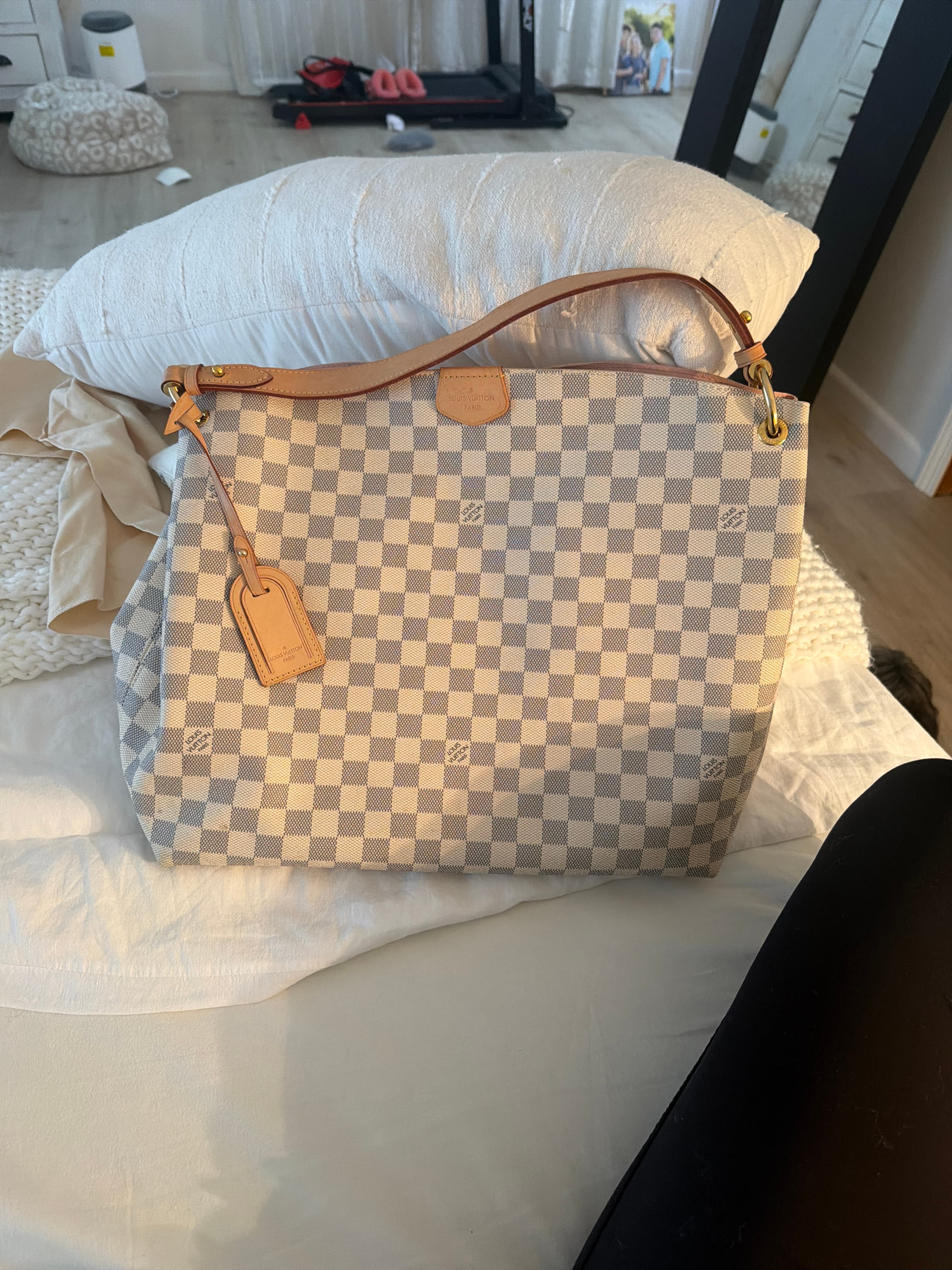 Louis Vuitton Graceful MM in Damier Azur Canvas - AI says Real - Image 1