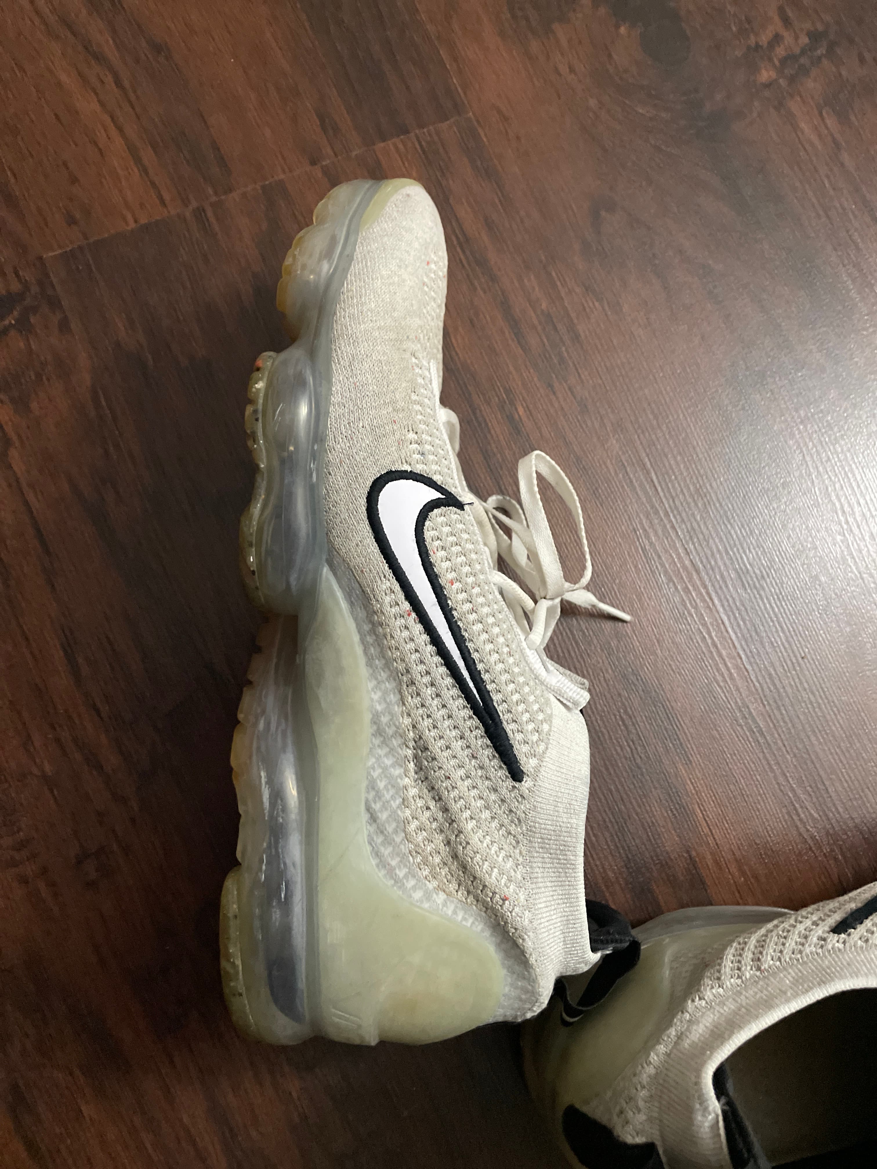 Nike Air VaporMax - AI says Real - Image 1