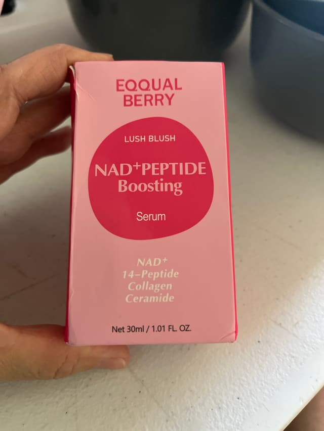 EQUAL BERRY Lush Blush NAD+ Peptide Boosting Serum, 30 ml - AI says Real