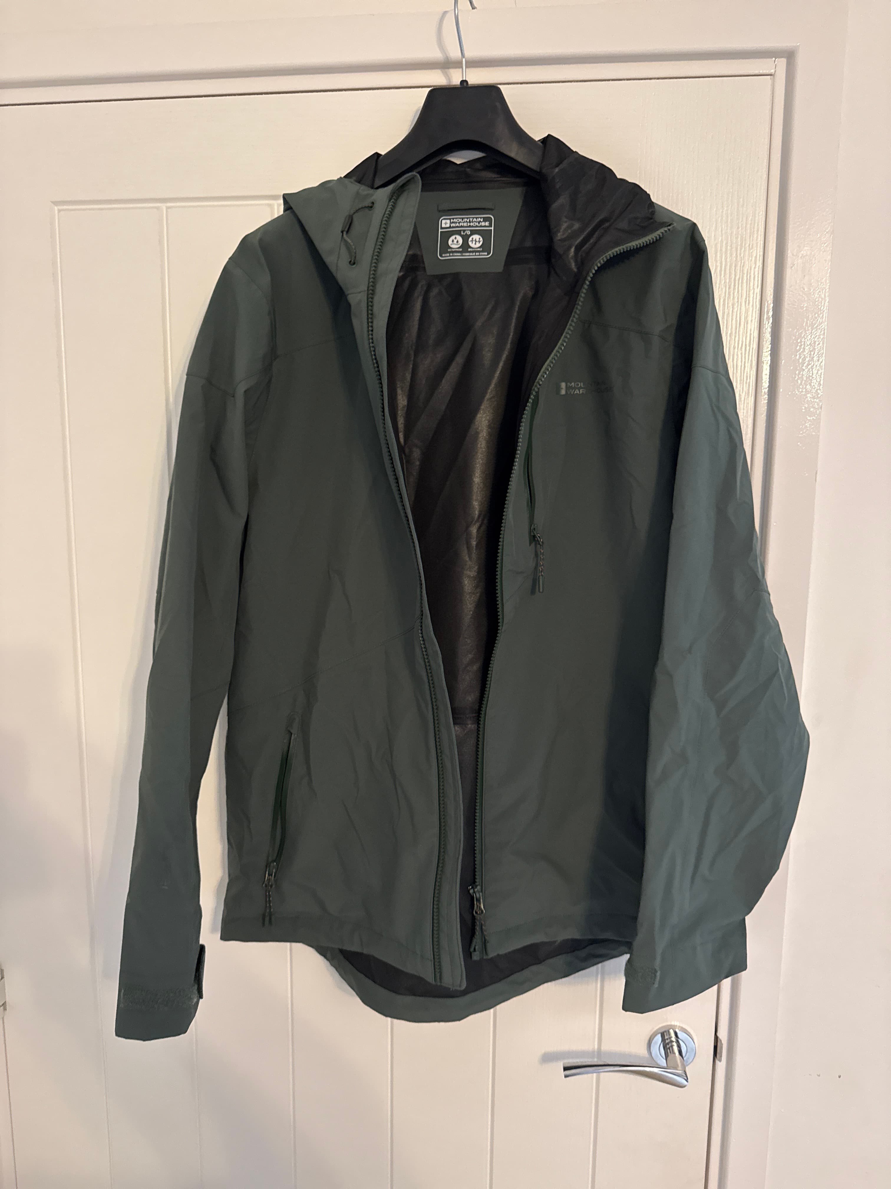 Mountain Warehouse Bachill Waterproof Jacket (Dark Green, L/G) - AI says Real - Image 1