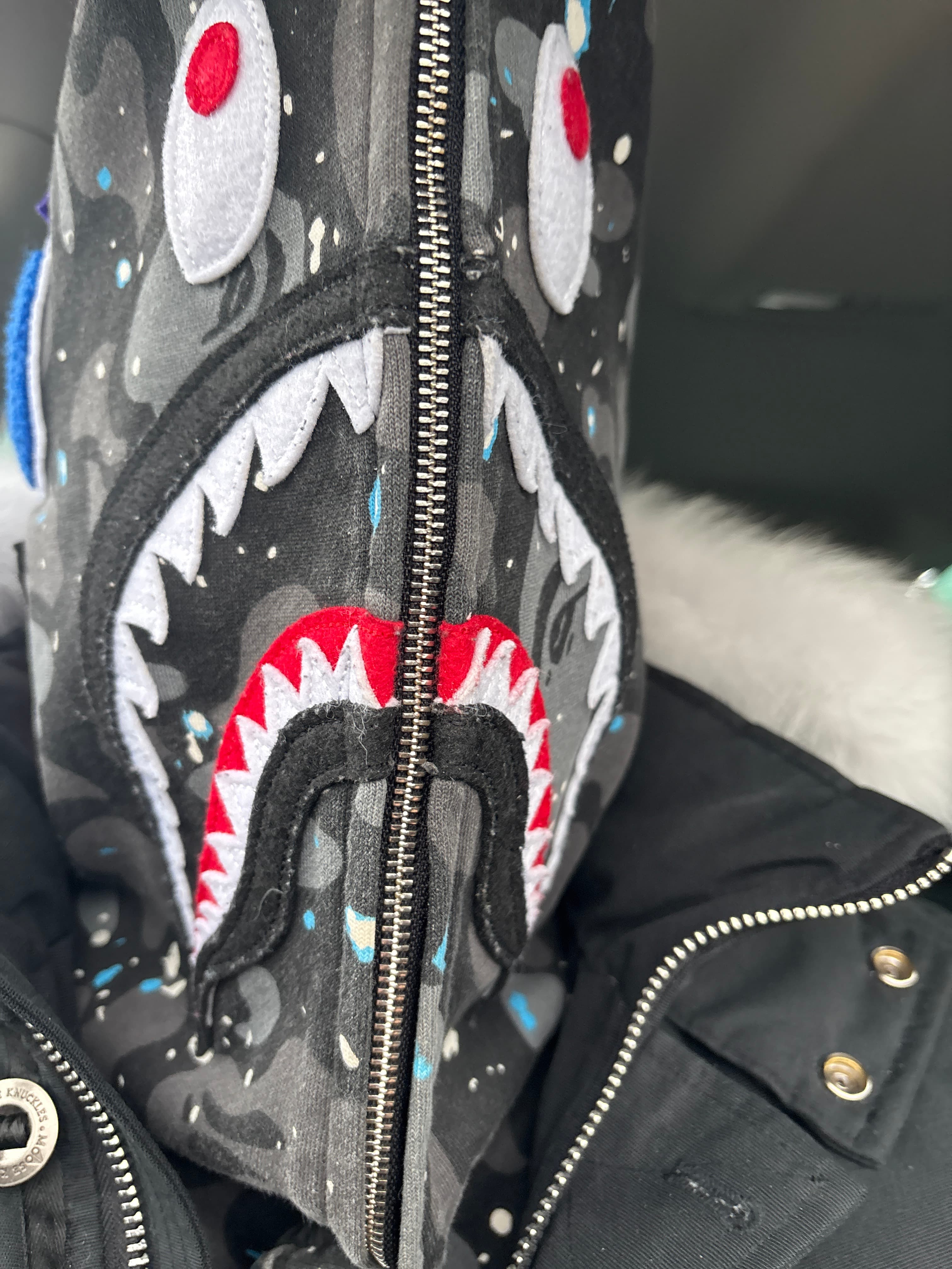 BAPE Shark Hoodie - AI says Fake - Image 1