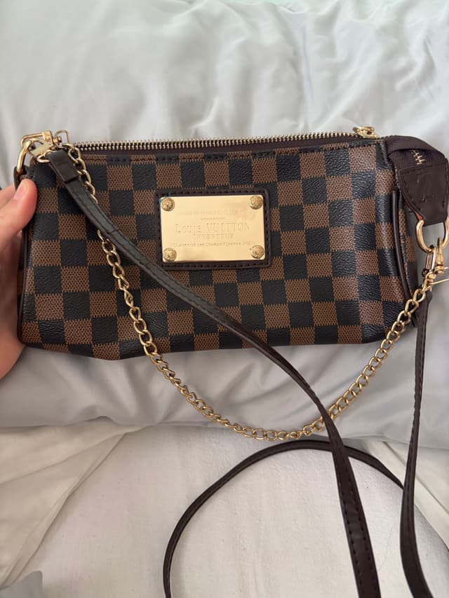 Is this Louis Vuitton bag real