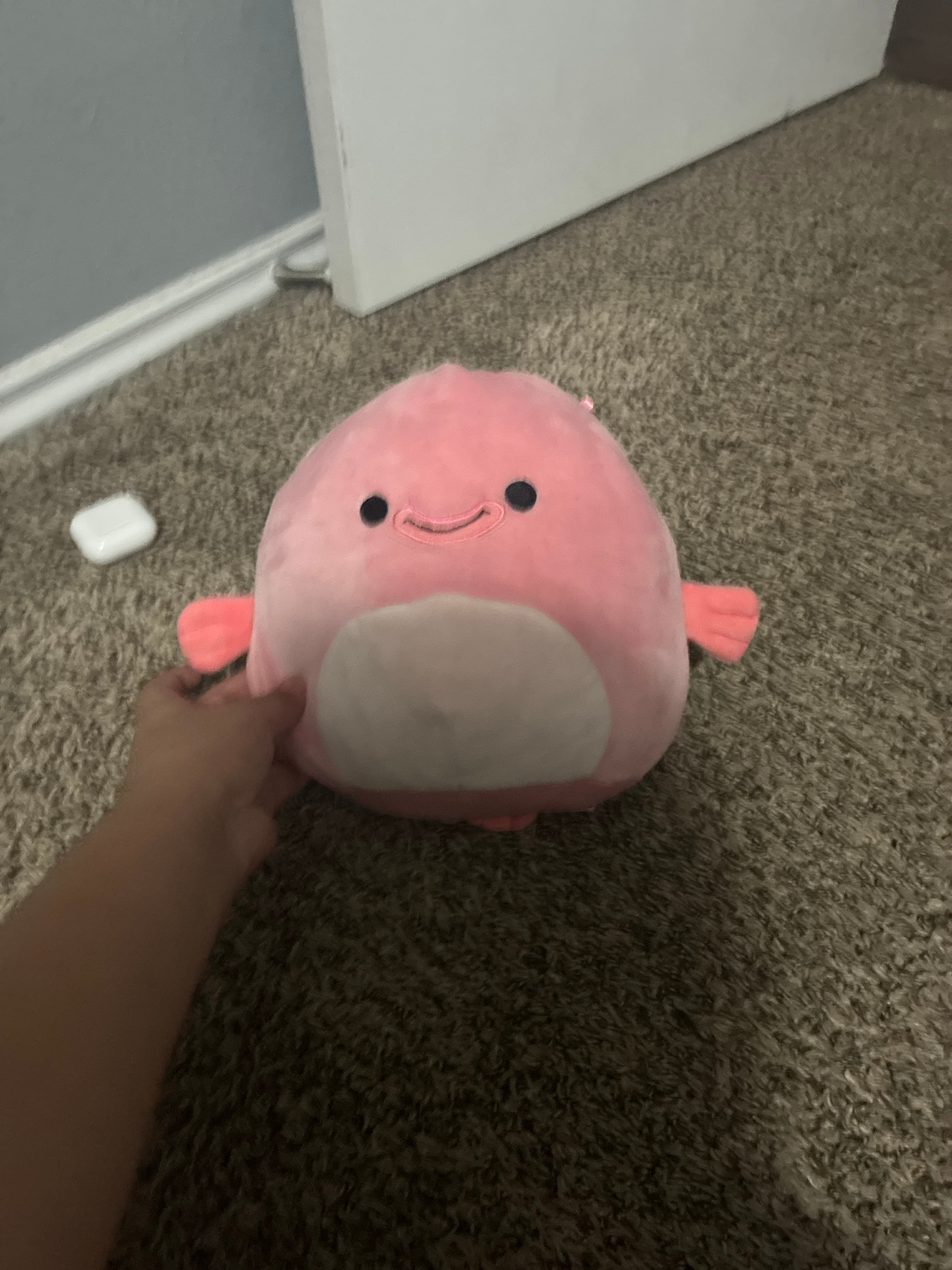 Kellytoy/Jazwares Squishmallows pink sea-creature plush - AI says Real - Image 1