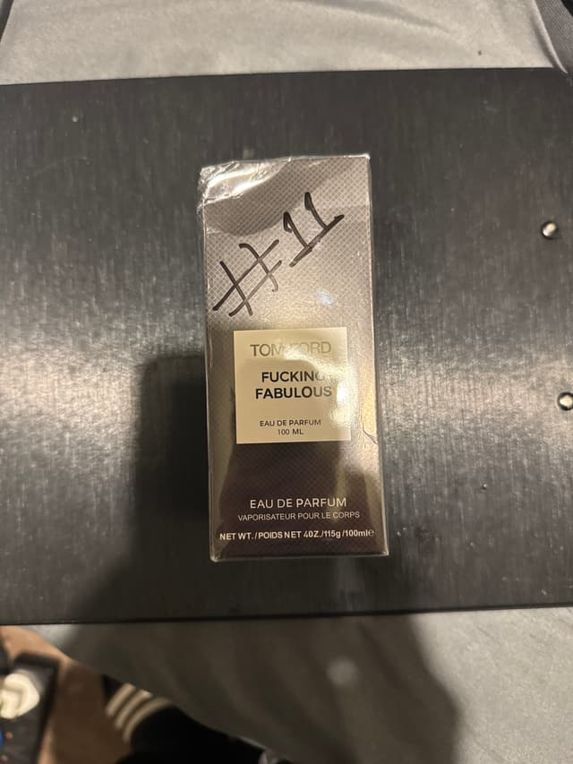 Tom Ford Fucking Fabulous Fragrance - AI says Fake