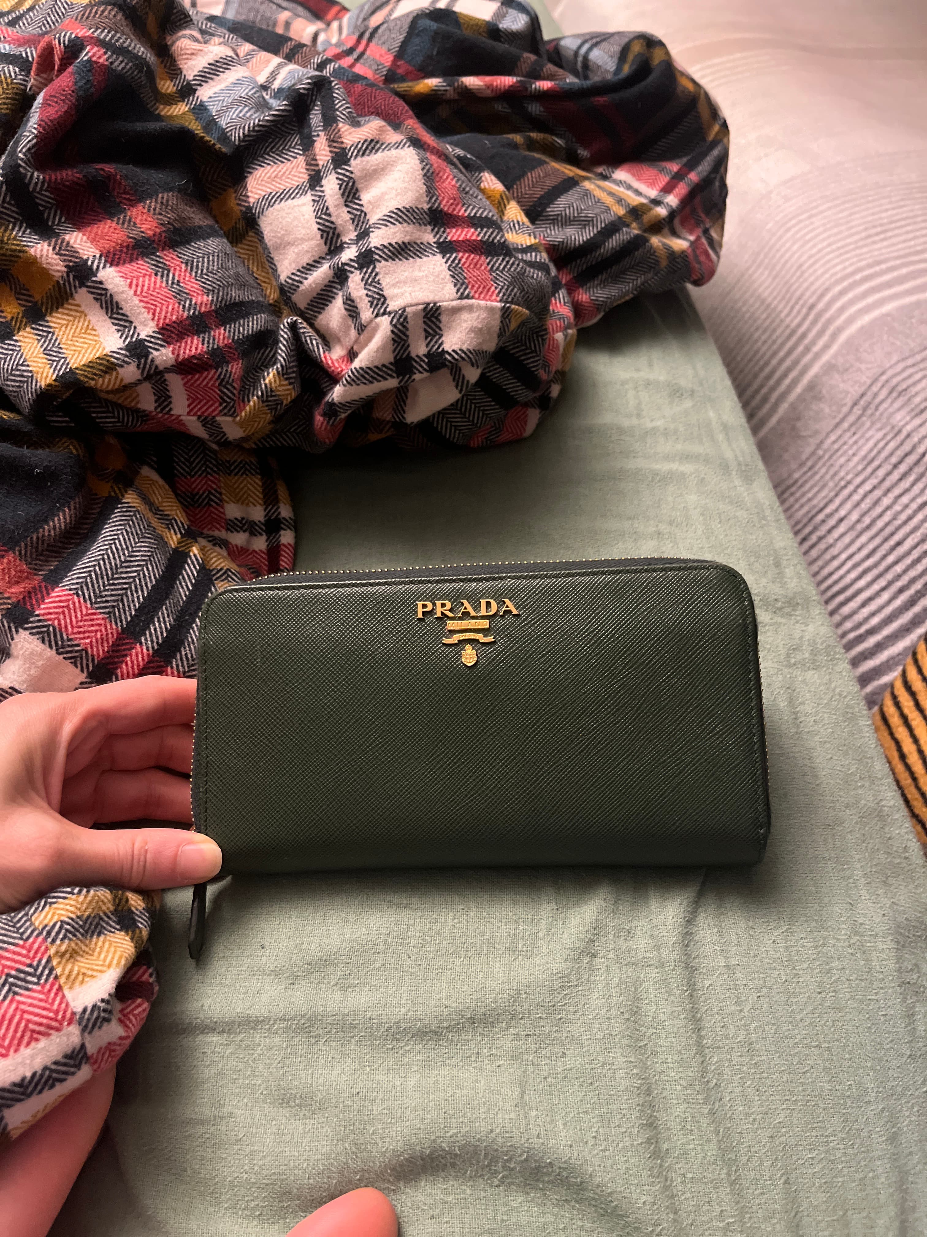 Prada Saffiano Leather Wallet - AI says Real - Image 1