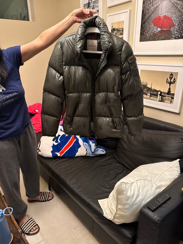Moncler black/charcoal shiny nylon down puffer jacket - AI says Real
