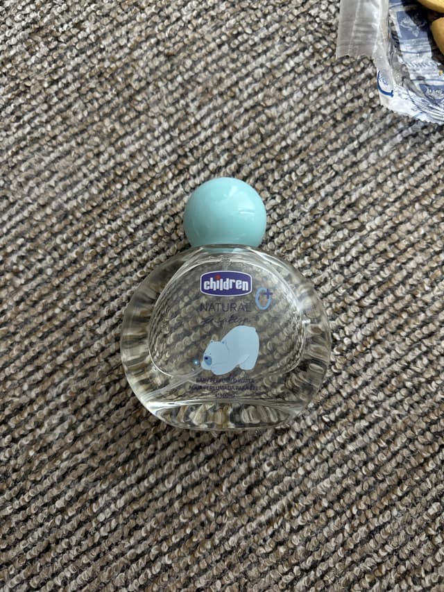 Children Natural Sensation C+ Baby Perfumed Water / Agua Perfumada Para Bebé (100ml) - AI says Fake