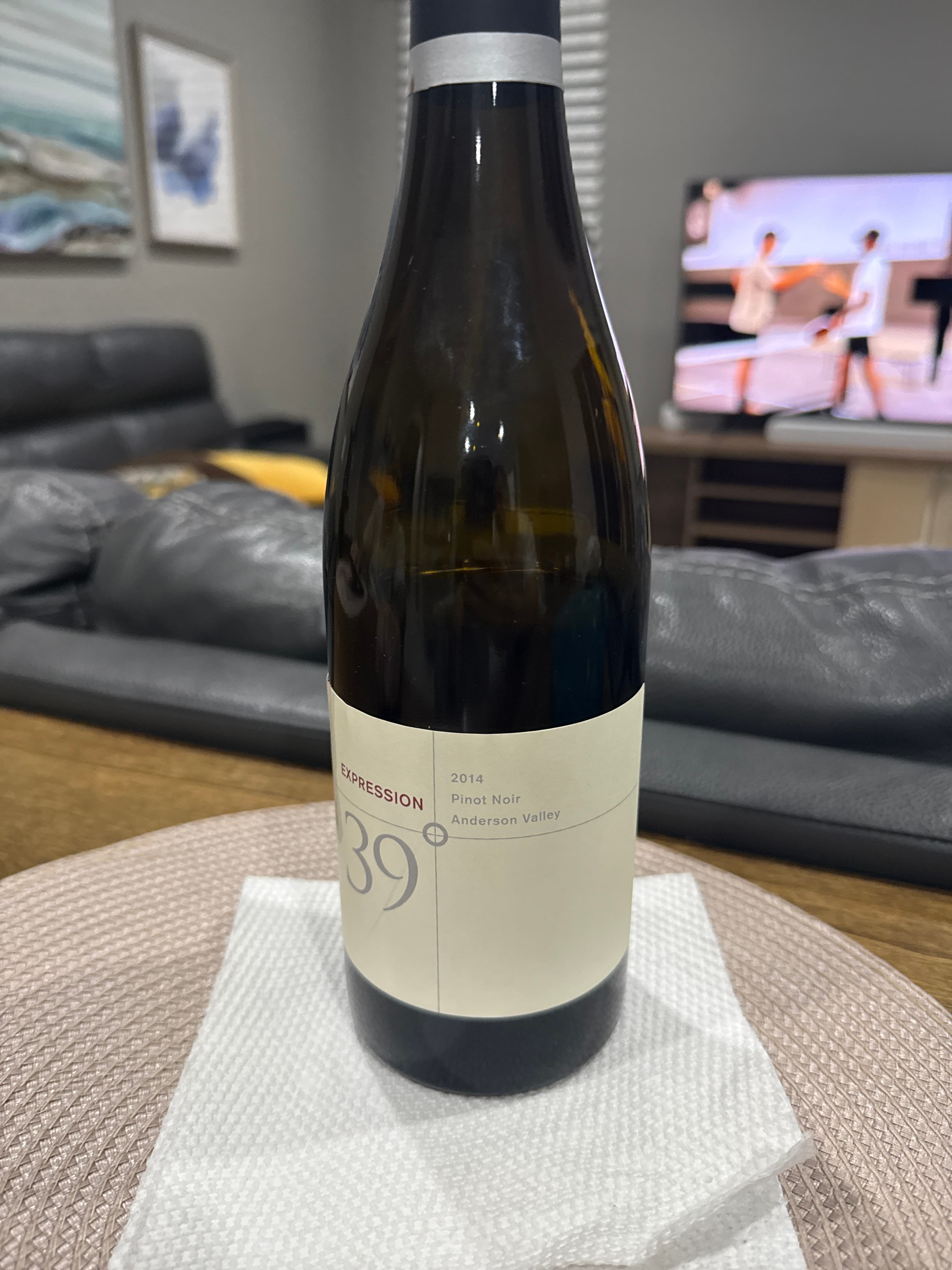 Expression 39° Pinot Noir 2014 Anderson Valley - AI says Real - Image 1