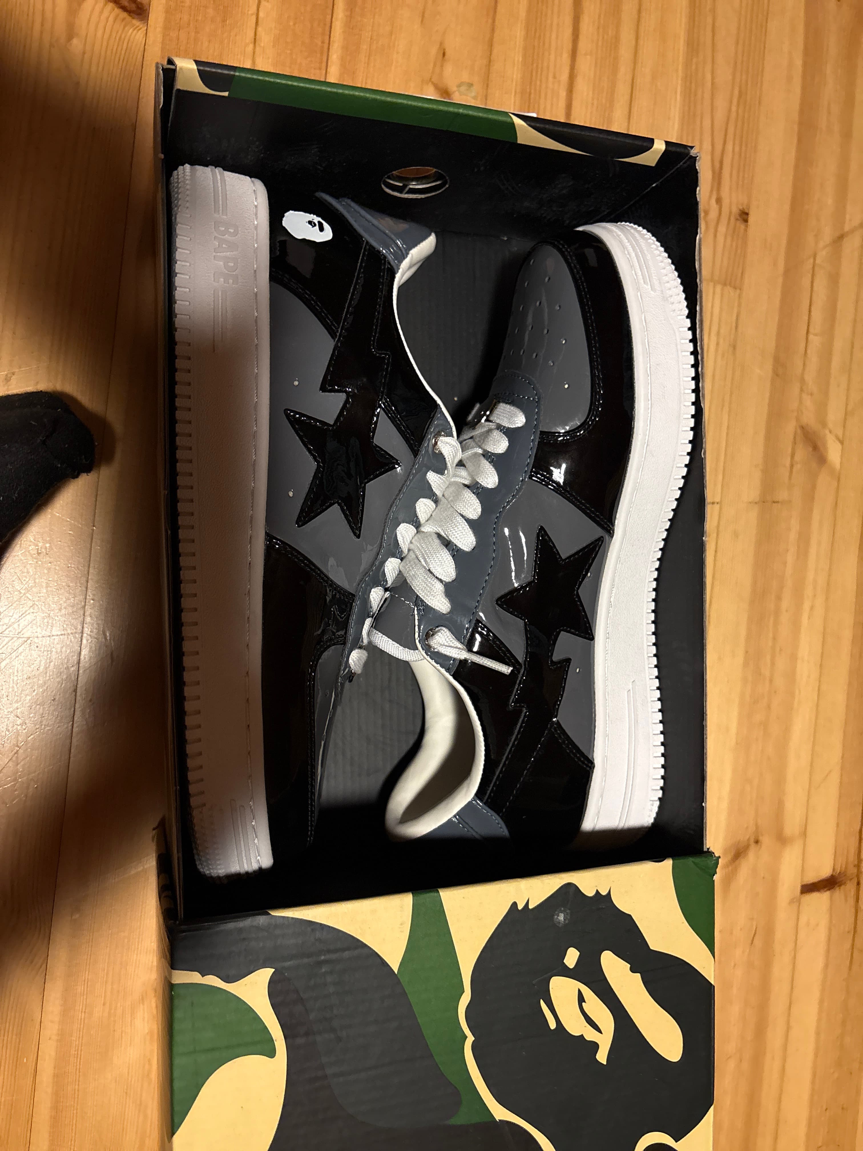 BAPE STA Low - AI says Fake - Image 1