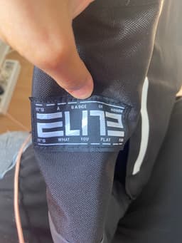 Nike Elite Backbag v2 I want to know if its real or not because I dont know