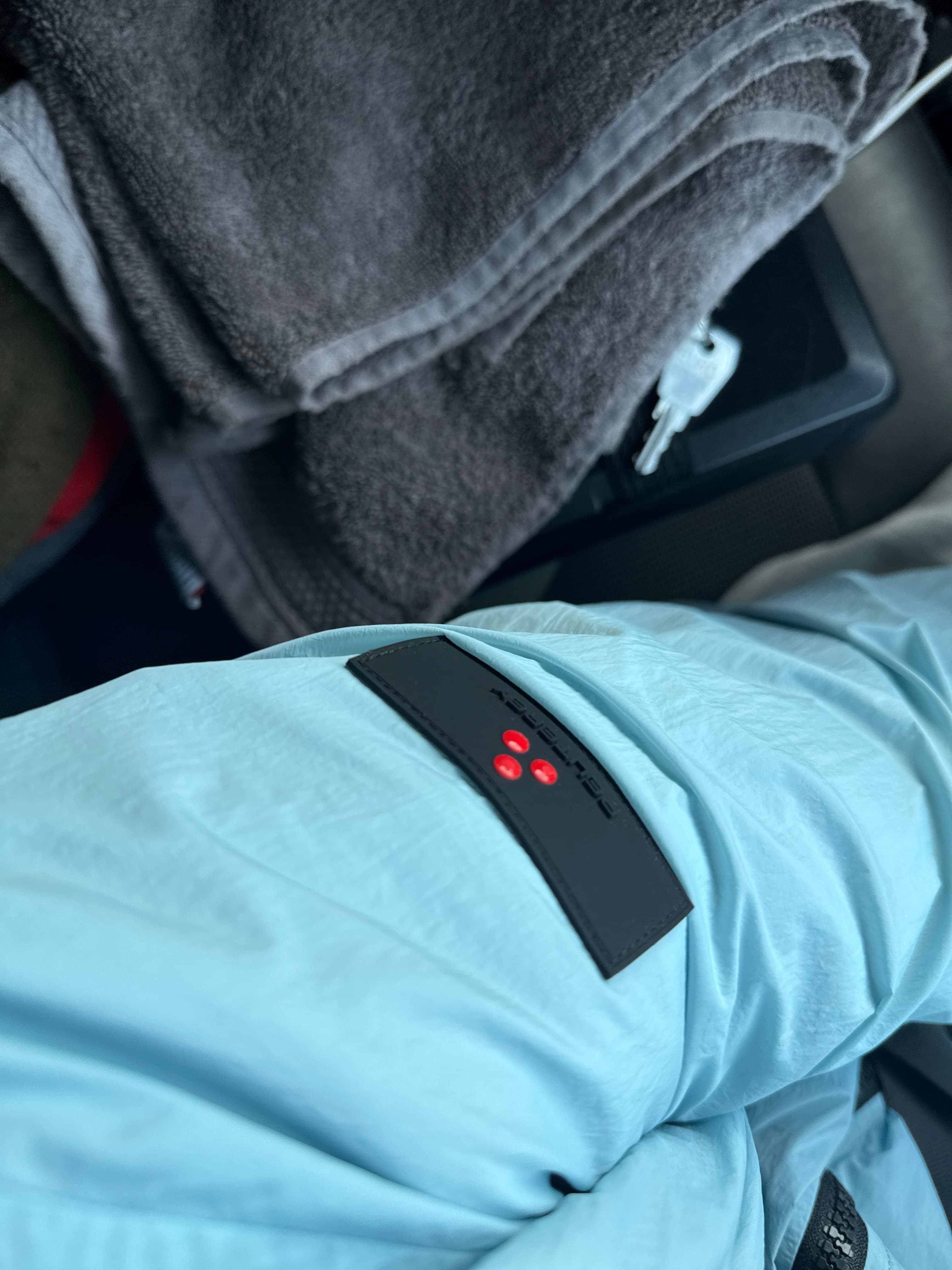 Lululemon Windbreaker/Shell Jacket (light blue) - AI says Real - Image 1